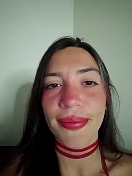 Snapshot of loveuu-bae chatting on December 2025 01:00:01 AM loveuu-bae online show from December 2025 01:00:01 AM