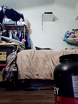 UncutHammer69 online show from February 2025 10:45:01 PM