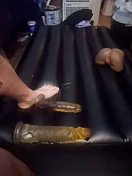 UncutHammer69 online show from March 2025 02:12:02 PM