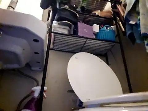 UncutHammer69 online show from October 2025 06:48:01 AM