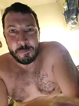 UncutHammer69 online show from December 2025 12:21:02 PM