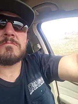 UncutHammer69 online show from February 2026 09:34:01 PM