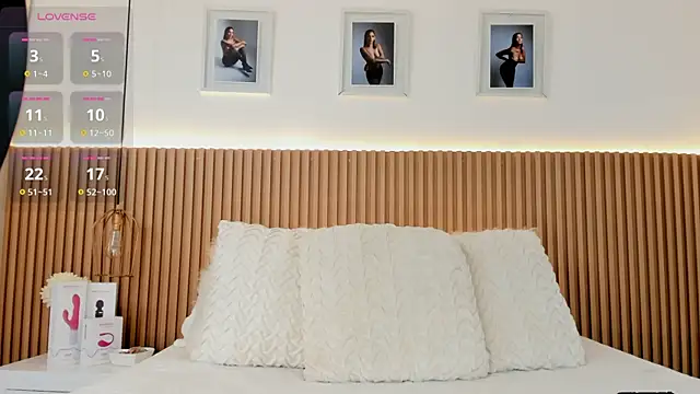 SUSIEPOWELL online show from December 2025 04:40:01 AM