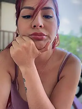 Snapshot of LINDA_PATTY94 chatting on December 2024 07:25:02 PM LINDA PATTY94 online show from December 2024 07:25:02 PM