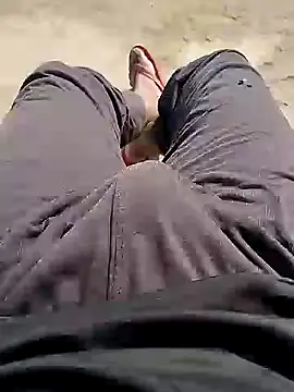 Snapshot of bigh96dik chatting on December 2024 04:09:01 AM bigh96dik online show from December 2024 04:09:01 AM