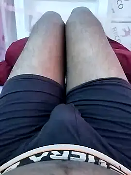 Snapshot of bigh96dik chatting on February 2025 05:36:02 AM bigh96dik online show from February 2025 05:36:02 AM