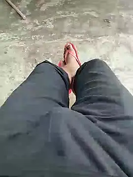 Snapshot of bigh96dik chatting on February 2025 05:05:02 AM bigh96dik online show from February 2025 05:05:02 AM