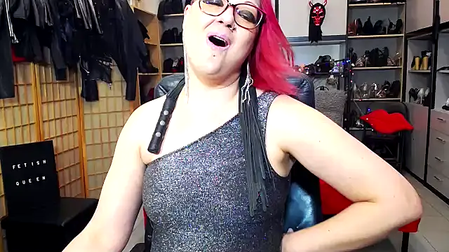 LindaDaemonX online show from March 2025 02:23:01 PM