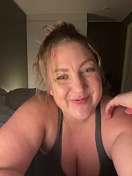 Anna Alexa online show from December 2025 04:14:01 PM