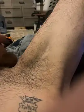 Snapshot of mikeylong chatting on October 2025 11:25:02 PM mikeylong online show from October 2025 11:25:02 PM