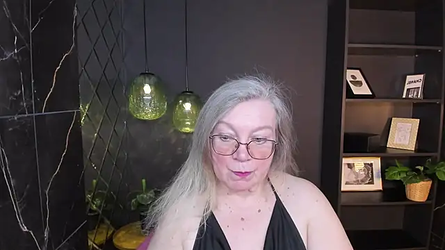 NataliMellow online show from February 2026 01:21:02 PM