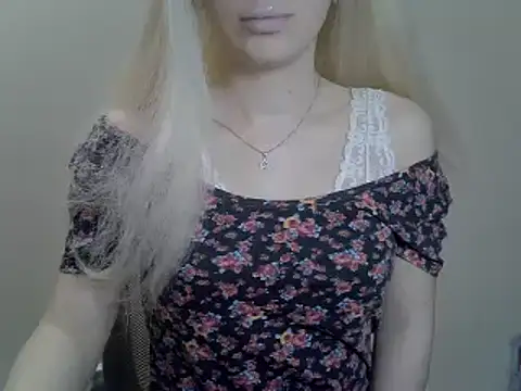 DitaVira online show from January 2025 07:28:01 PM