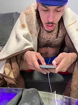 Snapshot of BigWayneBabyXXX chatting on March 2026 01:07:02 PM BigWayneBabyXXX online show from March 2026 01:07:02 PM