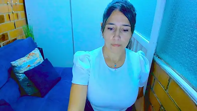 Snapshot of Penelope47 chatting on January 2025 10:24:01 PM Penelope47 online show from January 2025 10:24:01 PM