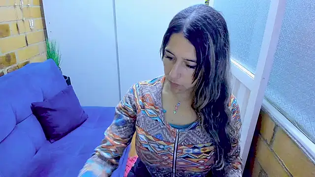 Snapshot of Penelope47 chatting on March 2025 10:10:01 PM Penelope47 online show from March 2025 10:10:01 PM