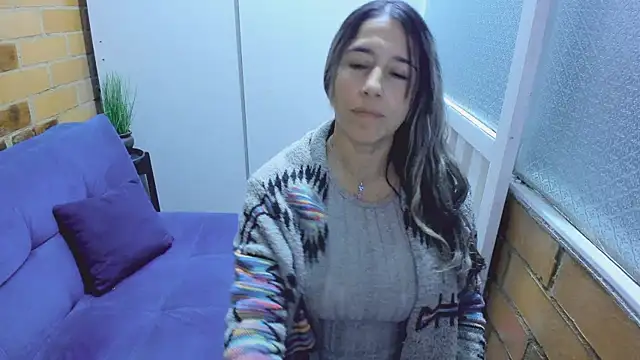 Snapshot of Penelope47 chatting on March 2025 10:04:02 PM Penelope47 online show from March 2025 10:04:02 PM