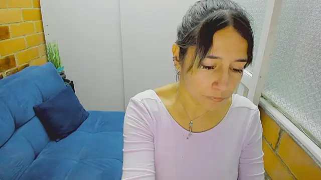 Snapshot of Penelope47 chatting on March 2025 06:58:01 PM Penelope47 online show from March 2025 06:58:01 PM