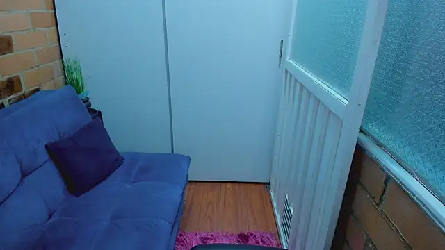 Snapshot of Penelope47 chatting on March 2025 10:04:02 PM Penelope47 online show from March 2025 10:04:02 PM