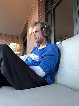 Snapshot of rusharizona chatting on January 2025 03:24:02 PM rusharizona online show from January 2025 03:24:02 PM