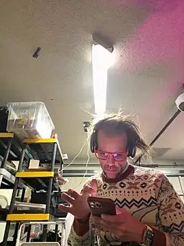 Snapshot of rusharizona chatting on January 2025 01:04:01 PM rusharizona online show from January 2025 01:04:01 PM