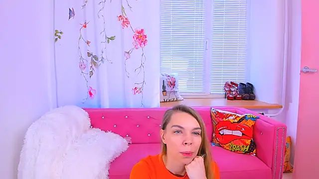 Snapshot of The_Deep_Passion chatting on March 2025 08:27:01 AM The Deep Passion online show from March 2025 08:27:01 AM