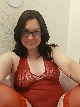 Snapshot of DesreRose chatting on July 2026 12:43:01 AM DesreRose online show from July 2026 12:43:01 AM