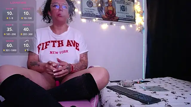 Snapshot of Jessi_Evans chatting on November 2025 01:57:02 PM Jessi Evans online show from November 2025 01:57:02 PM