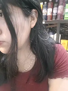 Kalani Engel online show from November 2025 04:45:02 AM