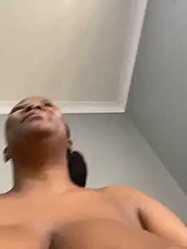 Snapshot of Sexycandyxxx chatting on November 2025 07:52:02 AM Sexycandyxxx online show from November 2025 07:52:02 AM