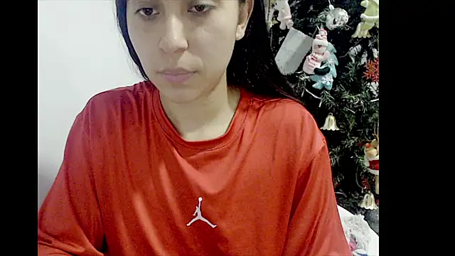 Snapshot of lizztaylor535 chatting on December 2024 03:42:02 PM lizztaylor535 online show from December 2024 03:42:02 PM