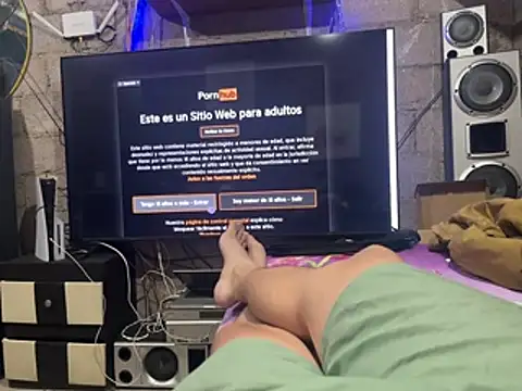 Snapshot of maudarks chatting on February 2026 06:08:01 AM maudarks online show from February 2026 06:08:01 AM