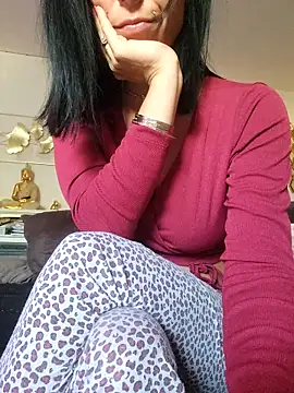 misscectito13 online show from November 2025 12:15:02 PM