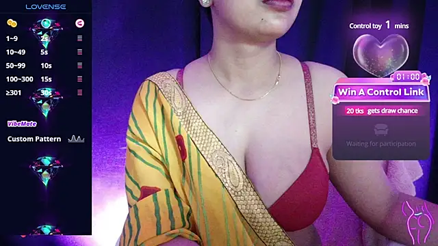 Snapshot of DesiZoya chatting on February 2025 11:47:02 PM DesiZoya online show from February 2025 11:47:02 PM