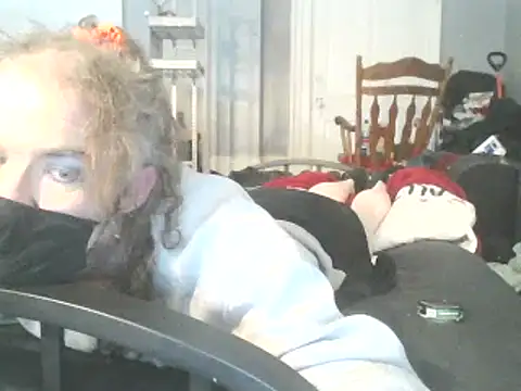 Snapshot of Valarie83 chatting on January 2025 12:48:02 AM Valarie83 online show from January 2025 12:48:02 AM