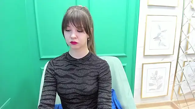 ElizaMild online show from January 2025 01:08:02 PM