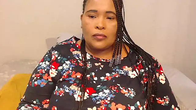 Snapshot of zandile chatting on March 2025 03:40:02 PM zandile online show from March 2025 03:40:02 PM