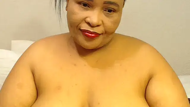 Snapshot of zandile chatting on October 2025 07:46:02 PM zandile online show from October 2025 07:46:02 PM