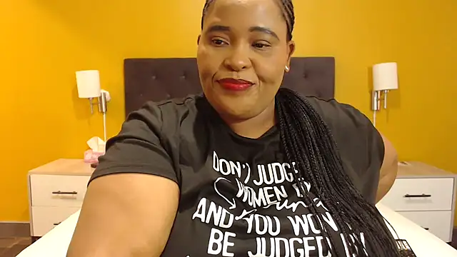 Snapshot of zandile chatting on April 2026 11:16:02 AM zandile online show from April 2026 11:16:02 AM