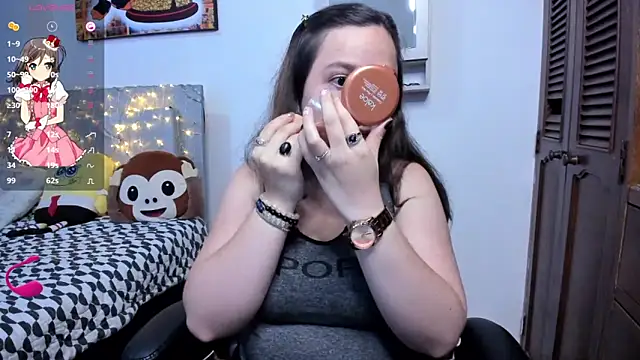 angelaagomez online show from December 2025 10:29:01 PM