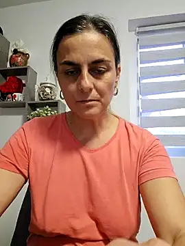 Snapshot of IsabelleCraft chatting on March 2025 04:23:02 PM IsabelleCraft online show from March 2025 04:23:02 PM