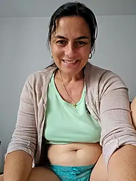 Snapshot of IsabelleCraft chatting on September 2025 08:58:02 AM IsabelleCraft online show from September 2025 08:58:02 AM