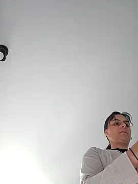 Snapshot of IsabelleCraft chatting on September 2025 06:46:01 AM IsabelleCraft online show from September 2025 06:46:01 AM