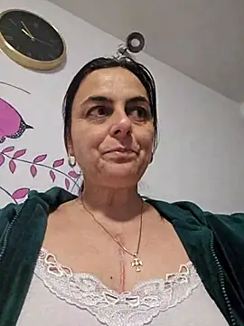 Snapshot of IsabelleCraft chatting on February 2026 07:56:01 AM IsabelleCraft online show from February 2026 07:56:01 AM