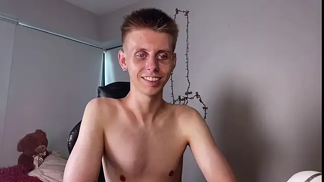 Snapshot of vladdymeow chatting on January 2025 08:01:01 PM vladdymeow online show from January 2025 08:01:01 PM