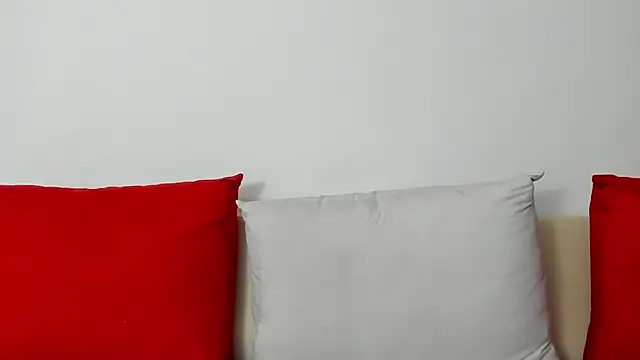 cute angel95 online show from September 2025 06:30:01 PM