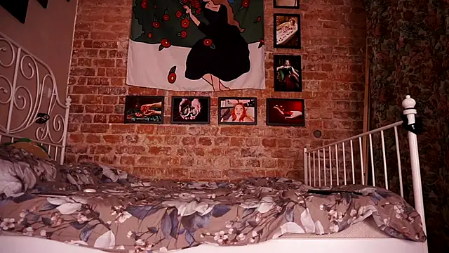 Evelively online show from October 2025 03:14:01 AM