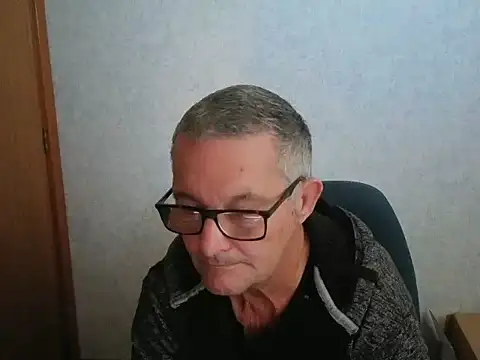 Snapshot of bigballnz chatting on June 2026 08:53:02 PM bigballnz online show from June 2026 08:53:02 PM