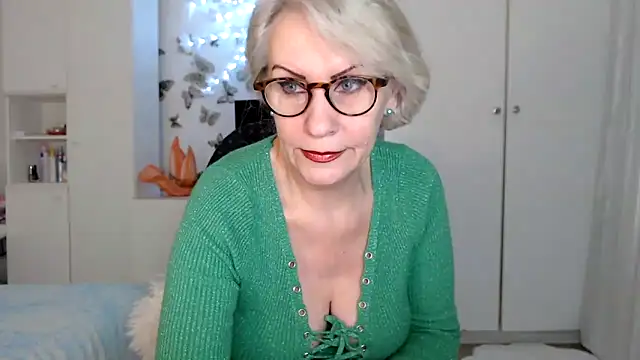 Ghertrude52 online show from February 2025 04:07:01 AM