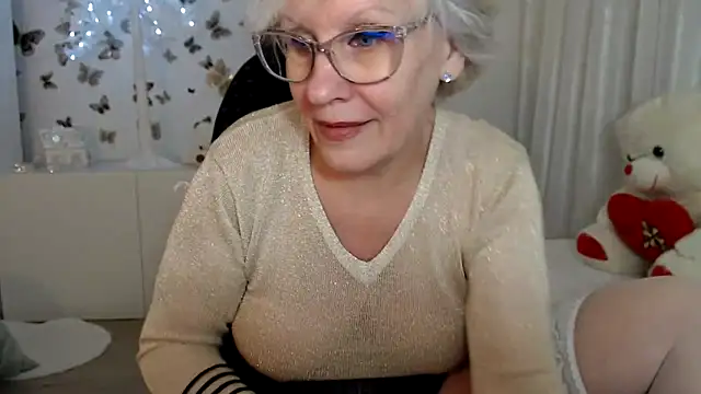 Ghertrude52 online show from March 2025 07:33:02 AM