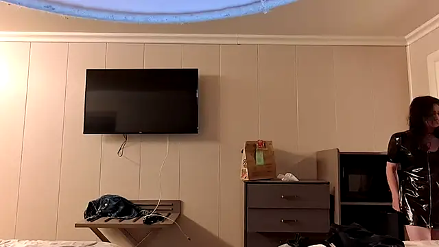 AerobicSleeve online show from December 2025 05:35:01 AM